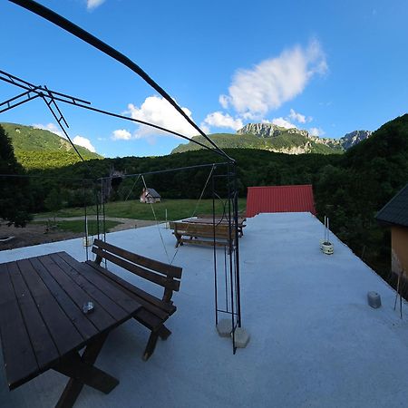 Ekoo Katun Jezerca Vuthaj Exterior foto