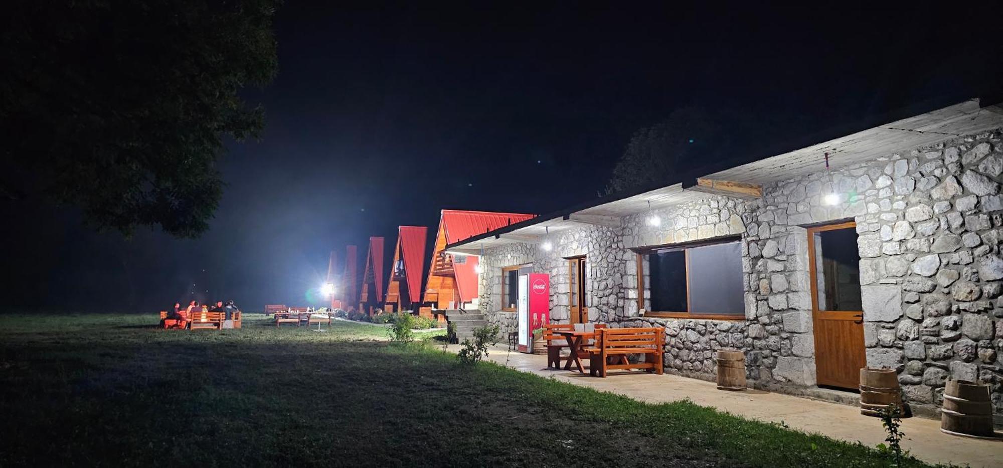 Ekoo Katun Jezerca Vuthaj Exterior foto