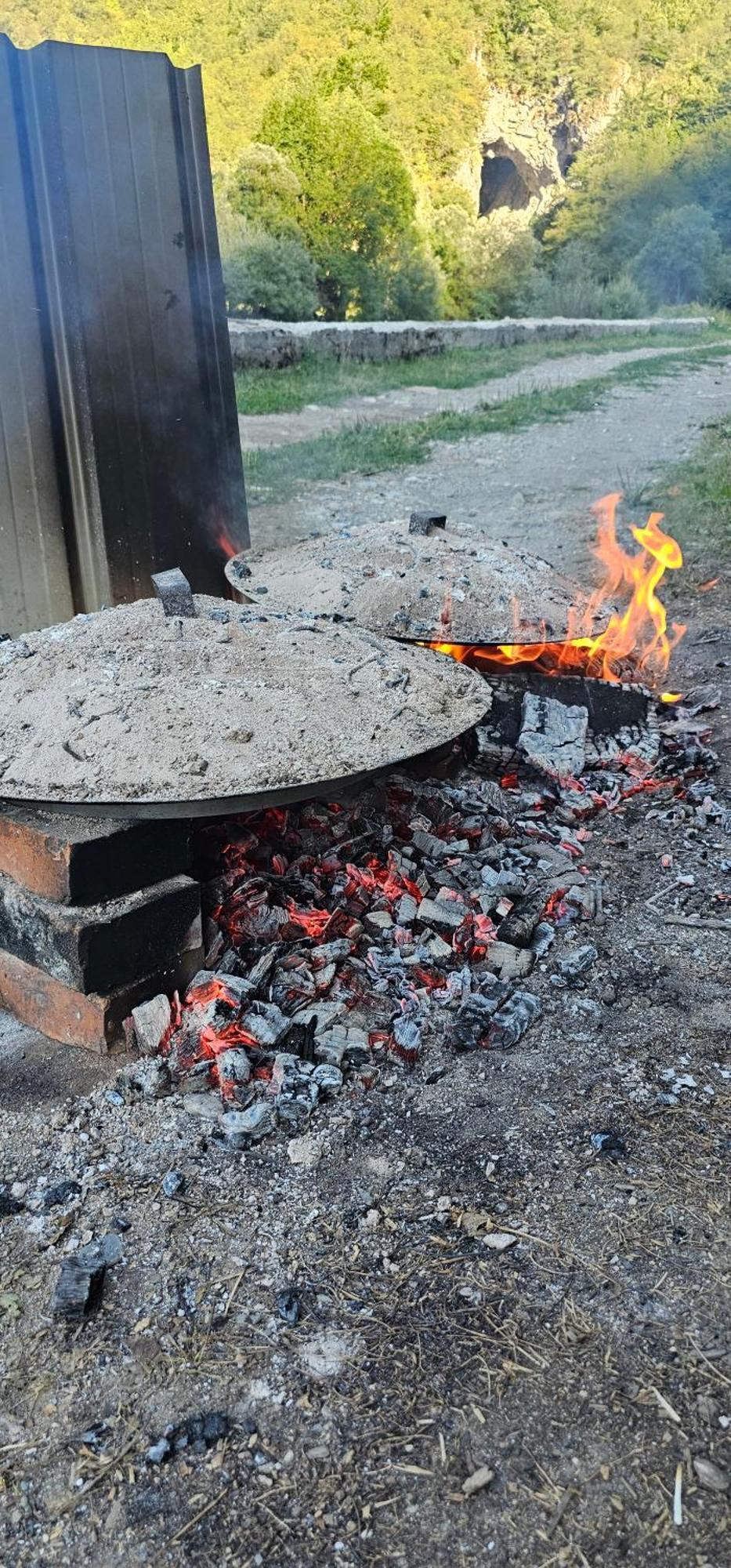 Ekoo Katun Jezerca Vuthaj Exterior foto