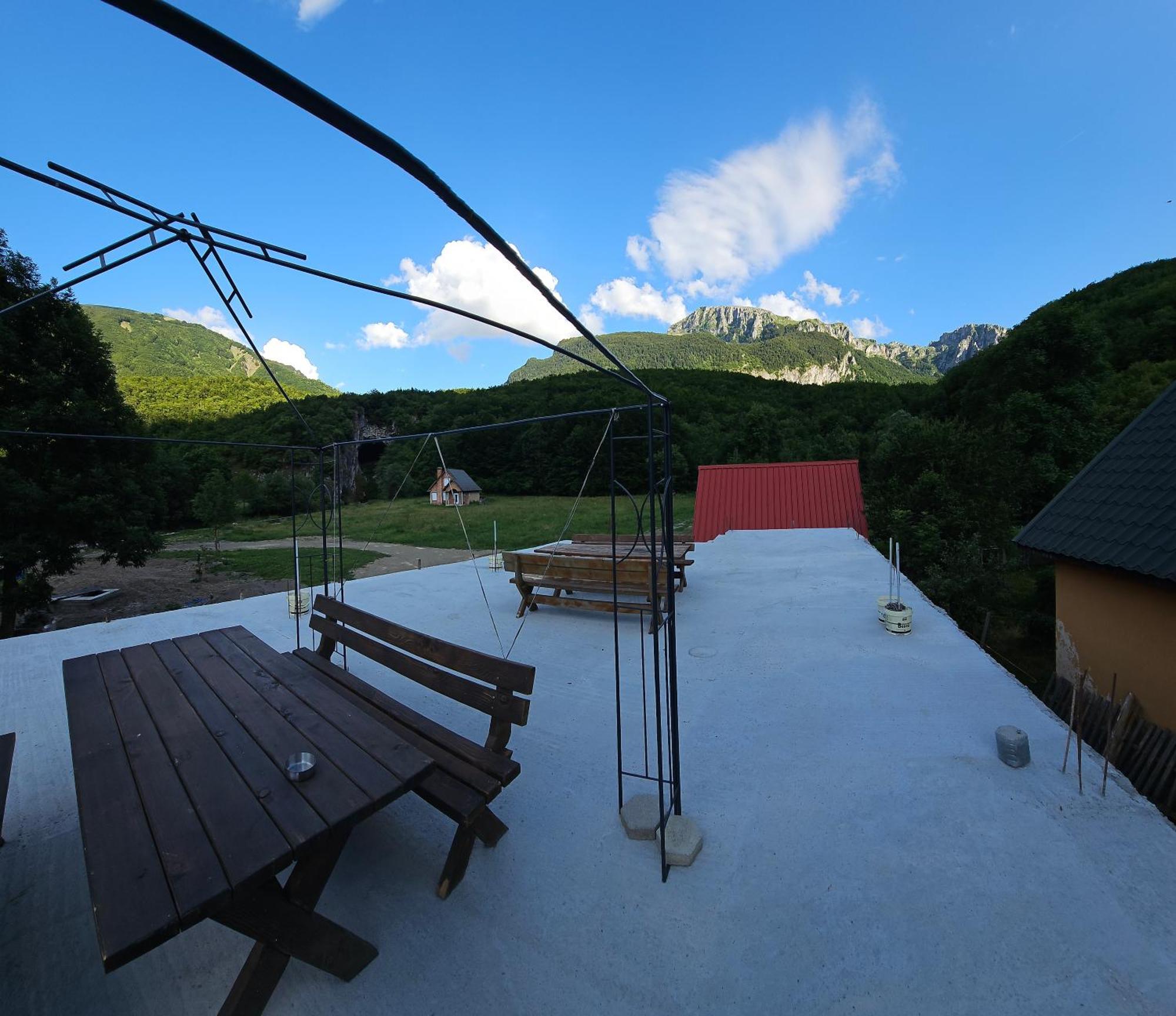 Ekoo Katun Jezerca Vuthaj Exterior foto