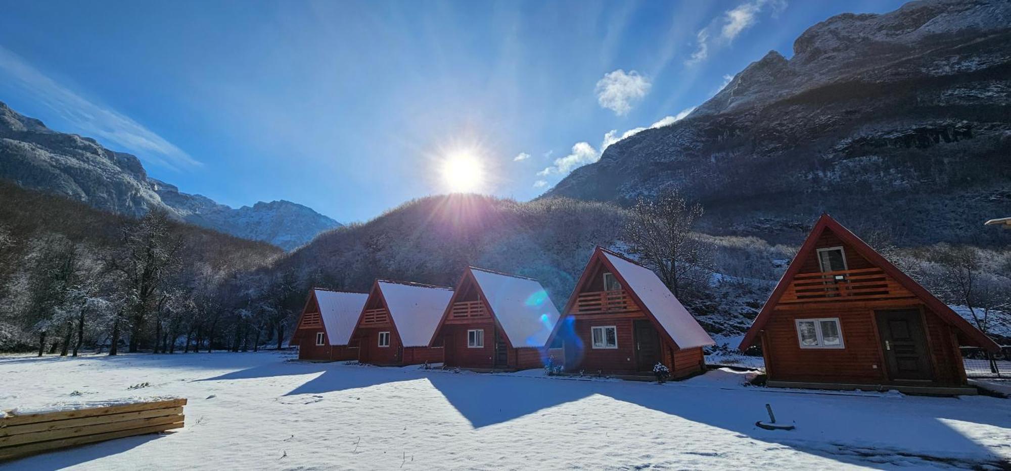 Ekoo Katun Jezerca Vuthaj Exterior foto